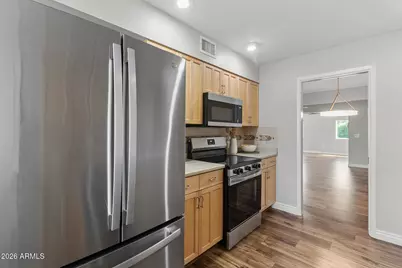 10944 W Saratoga Circle, Sun City, AZ 85351 - Photo 8