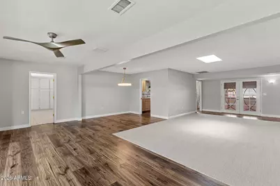 10944 W Saratoga Circle, Sun City, AZ 85351 - Photo 24