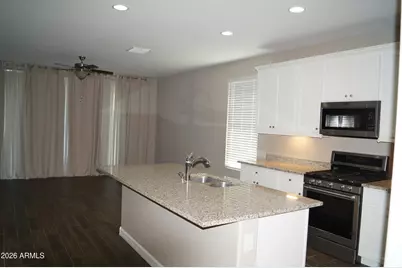717 W Anderson Drive, Phoenix, AZ 85023 - Photo 2