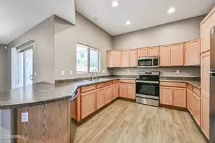 8053 W Waltann Ln, Peoria, AZ 85382 - Photo 8