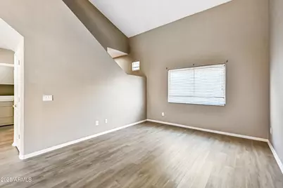 8053 W Waltann Lane, Peoria, AZ 85382 - Photo 4