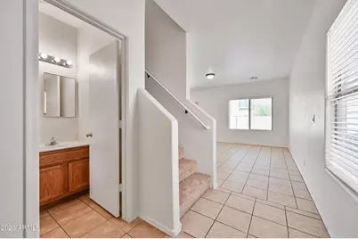 630 E Dekalb Lane, Phoenix, AZ 85040 - Photo 2