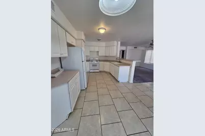 13166 W Windsor Avenue, Goodyear, AZ 85395 - Photo 6