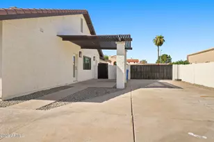 129 E Citation Ln, Tempe, AZ 85284 - Photo 48