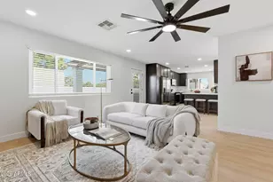 129 E Citation Ln, Tempe, AZ 85284 - Photo 12