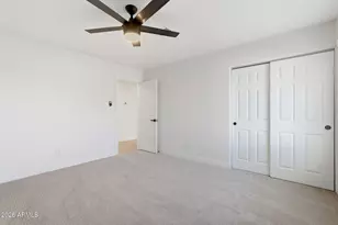 129 E Citation Ln, Tempe, AZ 85284 - Photo 36