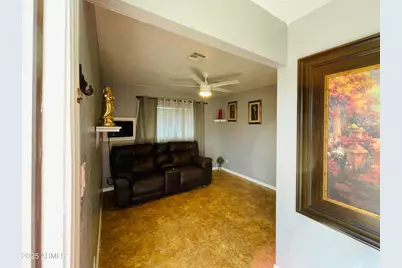 3720 W Mauna Loa Lane #Studio, Phoenix, AZ 85053 - Photo 4