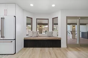 8956 E Venus Dr, Carefree, AZ 85377 - Photo 28