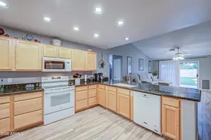 14482 W Wendover Dr, Surprise, AZ 85374 - Photo 16