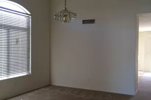 42207 W Chambers Dr, Maricopa, AZ 85138 - Photo 2
