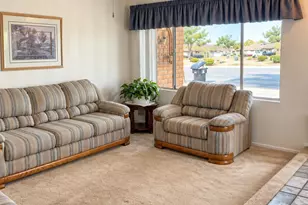 13821 N 40th Ave, Phoenix, AZ 85053 - Photo 6