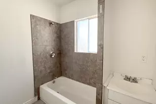 1625 N 31st St, Phoenix, AZ 85008 - Photo 18