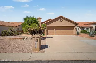 25236 S Flame Tree Dr, Sun Lakes, AZ 85248 - Photo 4