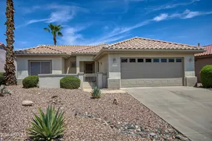 16132 W Sun Prairie Ln, Surprise, AZ 85374 - Photo 2