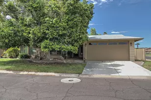 12166 S Shoshoni Dr, Phoenix, AZ 85044 - Photo 4