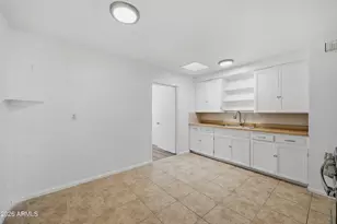 11351 N 113th Dr, Youngtown, AZ 85363 - Photo 8