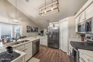 10007 W Meadowbrook Ave, Phoenix, AZ 85037 - Photo 8
