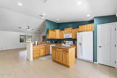 1202 W Prior Avenue, Coolidge, AZ 85128 - Photo 10