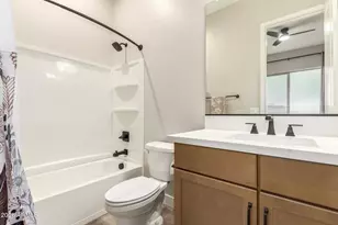 21553 W Pierson St, Buckeye, AZ 85396 - Photo 20