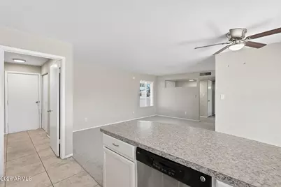 1323 W Morrow Drive, Phoenix, AZ 85027 - Photo 12