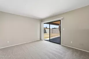 1323 W Morrow Dr, Phoenix, AZ 85027 - Photo 16
