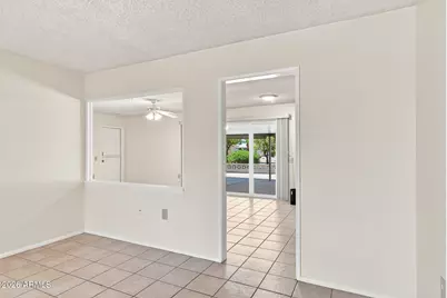 9421 W Glen Oaks Circle N, Sun City, AZ 85351 - Photo 10