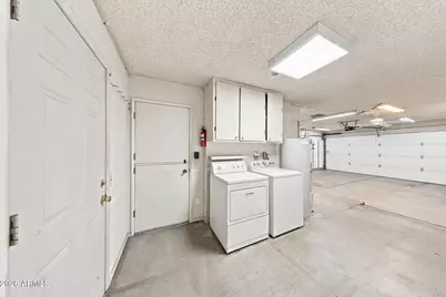 9421 W Glen Oaks Circle N, Sun City, AZ 85351 - Photo 36