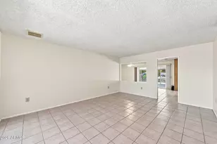 9421 W Glen Oaks Cir N, Sun City, AZ 85351 - Photo 6