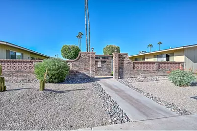 10911 W Santa Fe Drive, Sun City, AZ 85351 - Photo 1
