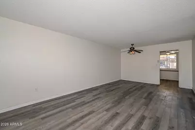 10911 W Santa Fe Drive, Sun City, AZ 85351 - Photo 8