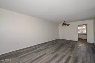 10911 W Santa Fe Dr, Sun City, AZ 85351 - Photo 8
