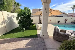 1327 E Hiddenview Dr, Phoenix, AZ 85048 - Photo 42