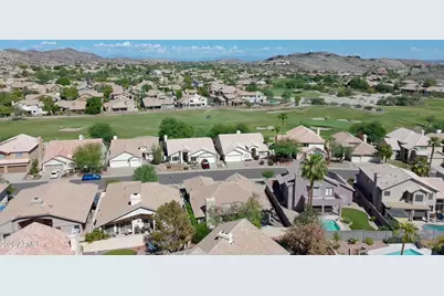 1327 E Hiddenview Drive, Phoenix, AZ 85048 - Photo 50