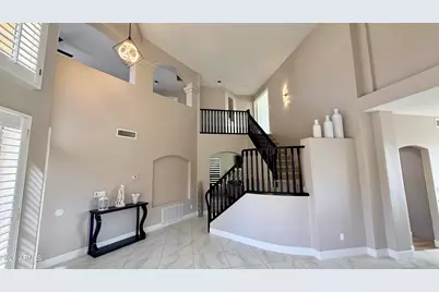 1327 E Hiddenview Drive, Phoenix, AZ 85048 - Photo 10