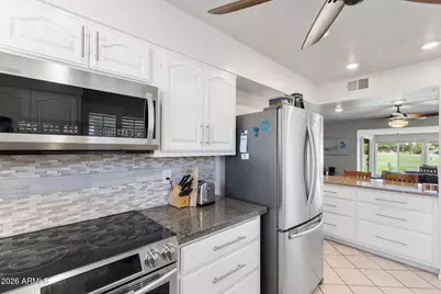 11034 N Coggins Drive, Sun City, AZ 85351 - Photo 20