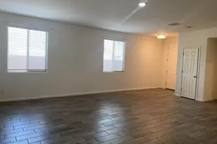 25218 N 54th Dr, Phoenix, AZ 85083 - Photo 2