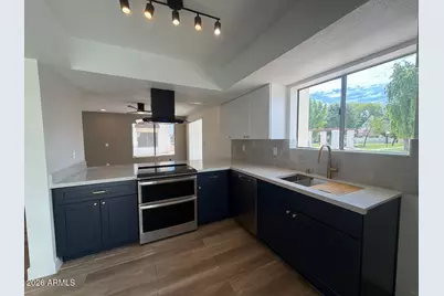 2832 E Waltann Lane #1, Phoenix, AZ 85032 - Photo 4