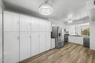 13901 N 147th Drive, Surprise, AZ 85379 - Photo 10