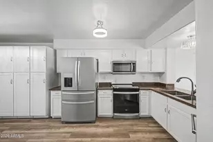 13901 N 147th Dr, Surprise, AZ 85379 - Photo 4