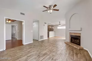 6450 W Golden Ln, Glendale, AZ 85302 - Photo 8