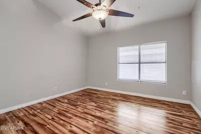 6450 W Golden Lane, Glendale, AZ 85302 - Photo 18