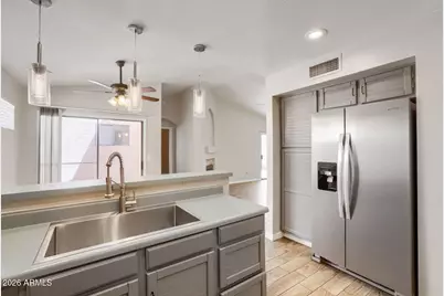 6450 W Golden Lane, Glendale, AZ 85302 - Photo 16