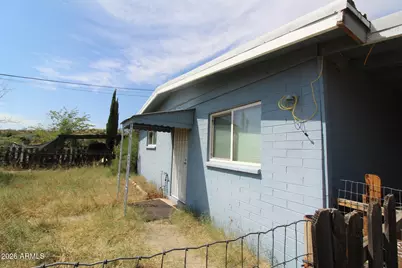 585 W Banker Avenue, Globe, AZ 85501 - Photo 18