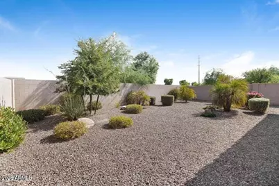854 E Dumbarton Avenue, Gilbert, AZ 85297 - Photo 20