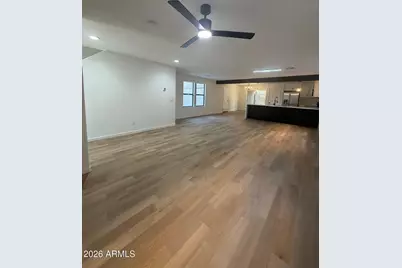6452 W Ruth Avenue, Glendale, AZ 85302 - Photo 8