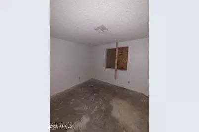 1910 N 42nd Drive, Phoenix, AZ 85009 - Photo 8