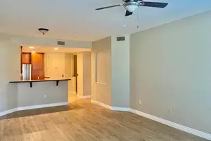 5350 E Deer Valley Dr, Phoenix, AZ 85054 - Photo 8