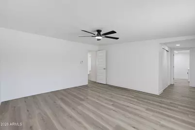 2241 W Morten Avenue, Phoenix, AZ 85021 - Photo 30