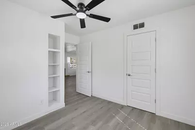 2241 W Morten Avenue, Phoenix, AZ 85021 - Photo 24