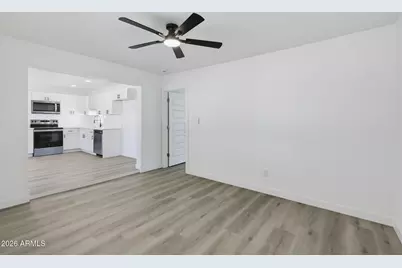 2241 W Morten Avenue, Phoenix, AZ 85021 - Photo 20